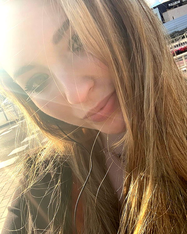 emily_new2 instagram image archive image