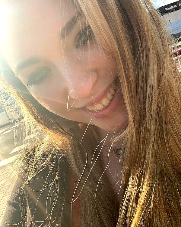 emily_new2 instagram image archive image