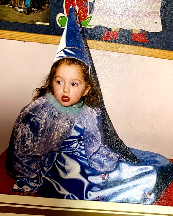 emily_new2 instagram image archive image