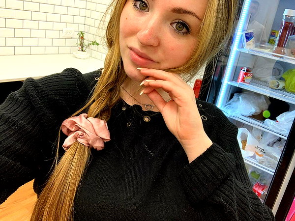 emily_new2 instagram image archive image