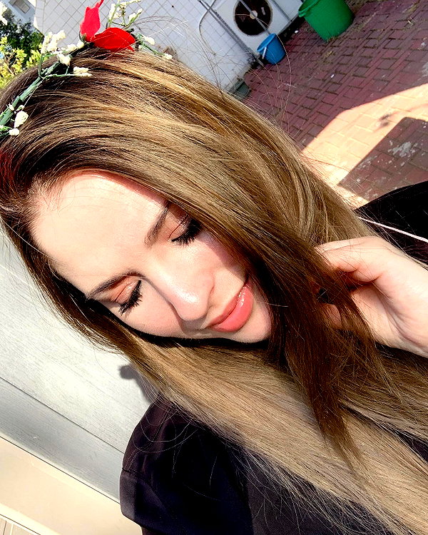 emily_new2 instagram image archive image