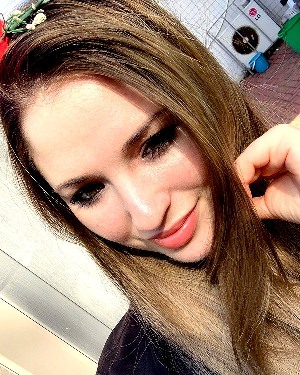 emily_new2 instagram image archive image