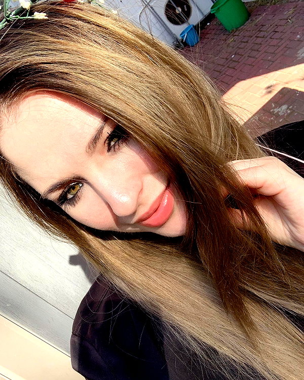 emily_new2 instagram image archive image