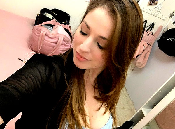 emily_new2 instagram image archive image