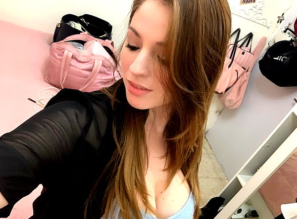 emily_new2 instagram image archive image