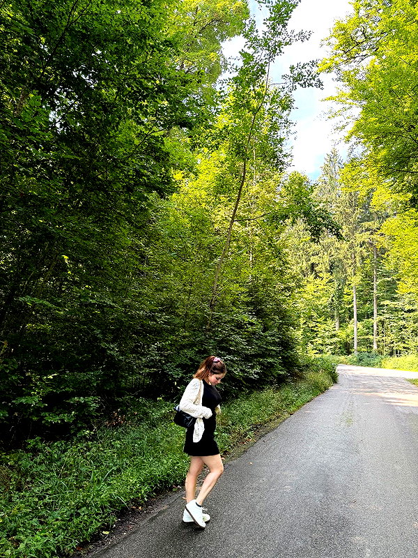 emily_new2 instagram image archive image