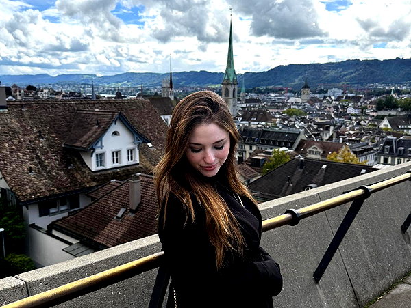 emily_new2 instagram image archive image