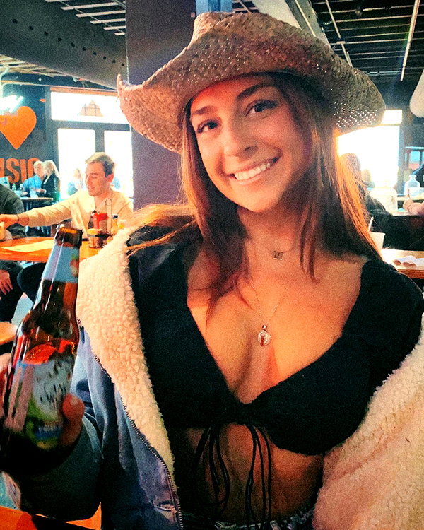 emilypillarella instagram image archive image
