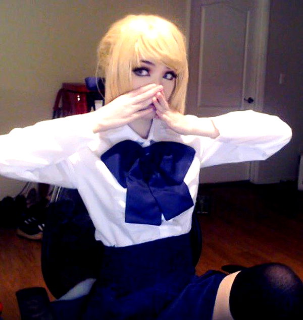 emiru.jpg instagram image archive image