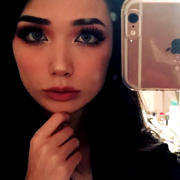 emiru.jpg instagram image archive image