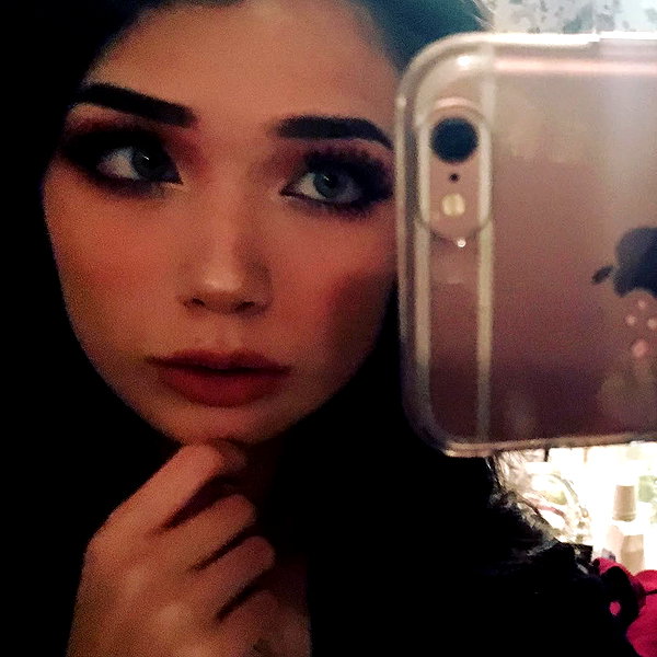 emiru.jpg instagram image archive image