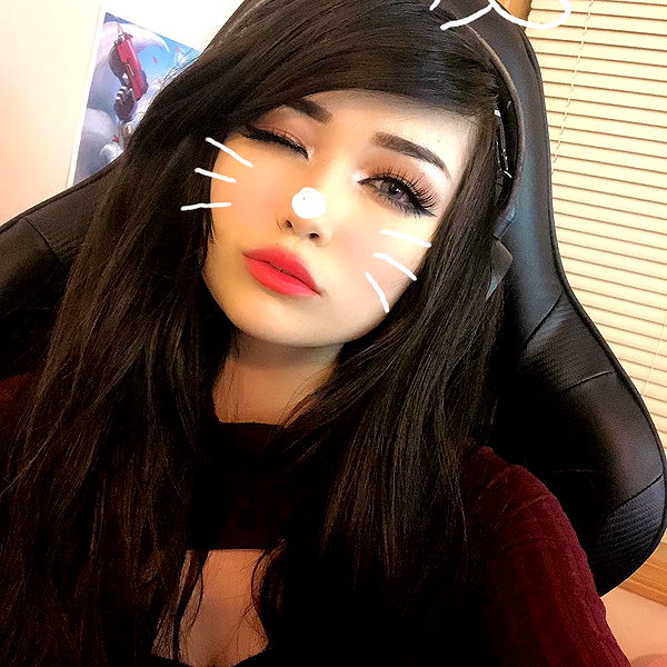 emiru.jpg instagram image archive image