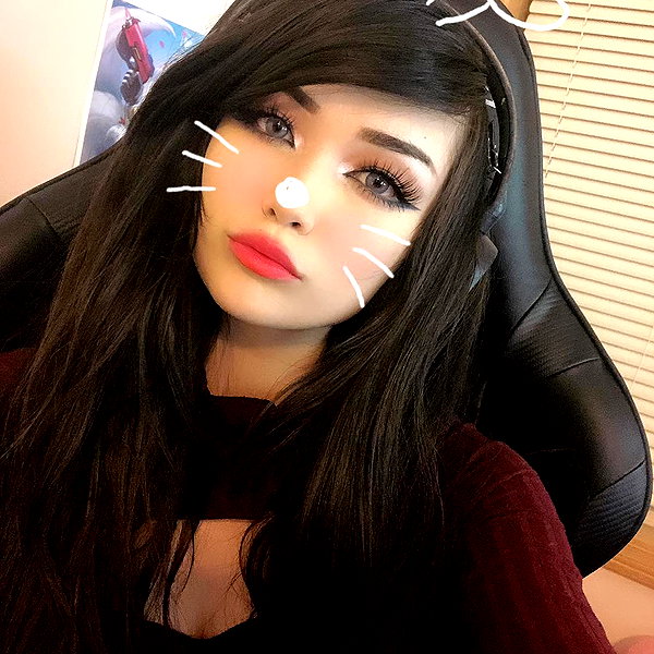 emiru.jpg instagram image archive image