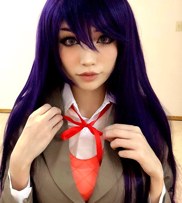 emiru.jpg instagram image archive image