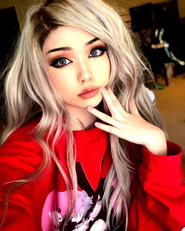 emiru.jpg instagram image archive image