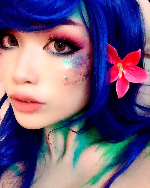 emiru.jpg instagram image archive image
