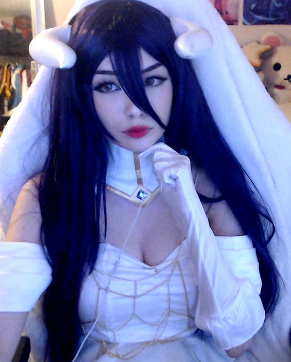 emiru.jpg instagram image archive image