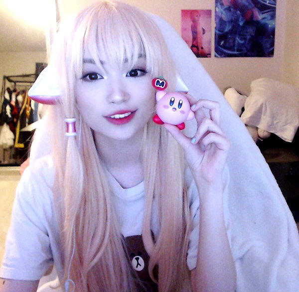 emiru.jpg instagram image archive image