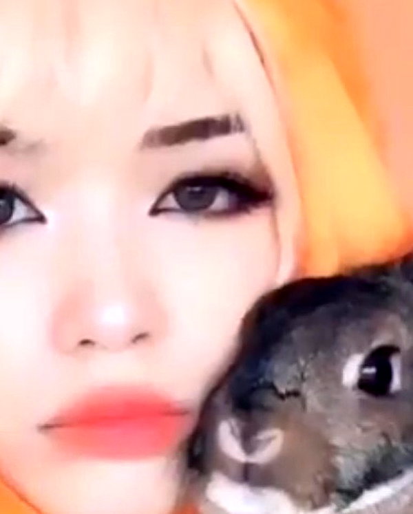 emiru.jpg instagram image archive image