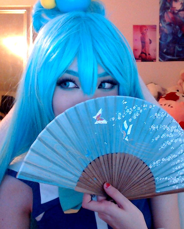 emiru.jpg instagram image archive image