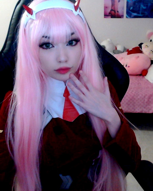 emiru.jpg instagram image archive image