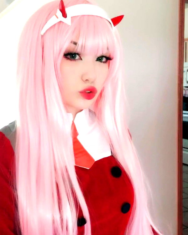 emiru.jpg instagram image archive image