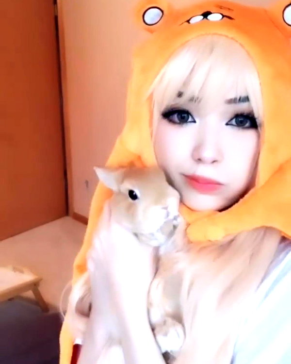 emiru.jpg instagram image archive image