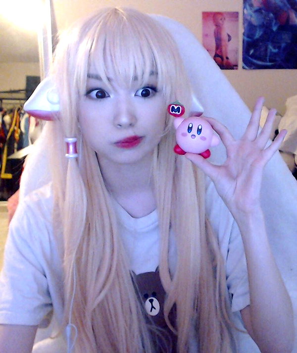emiru.jpg instagram image archive image