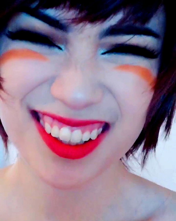 emiru.jpg instagram image archive image