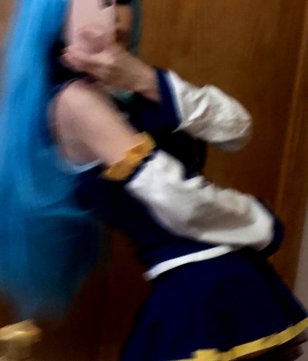emiru.jpg instagram image archive image