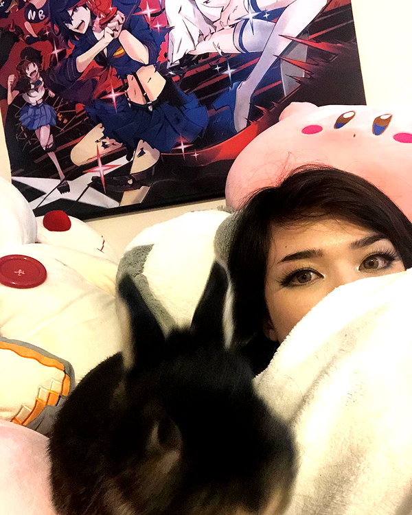 emiru.jpg instagram image archive image