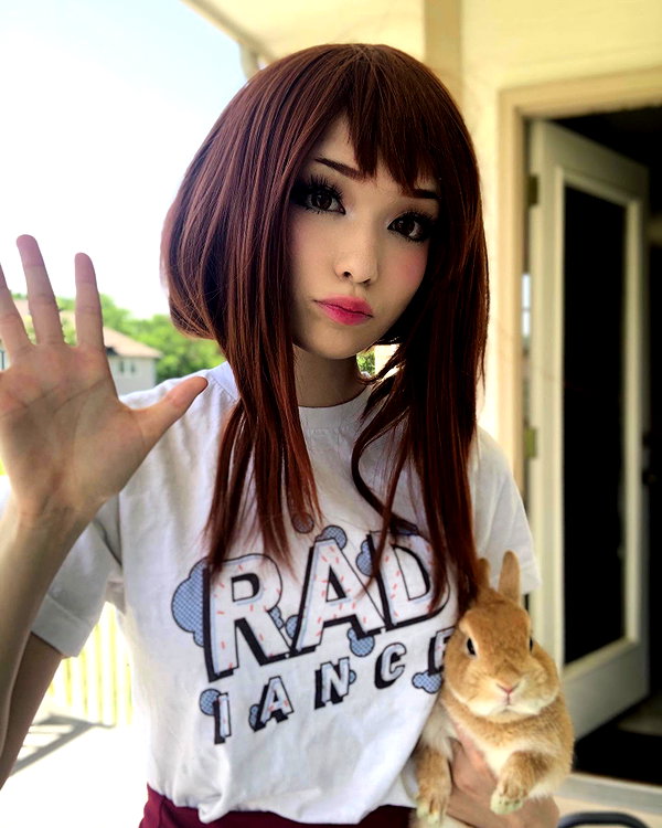 emiru.jpg instagram image archive image