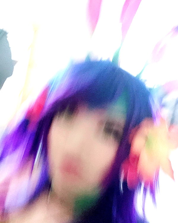 emiru.jpg instagram image archive image