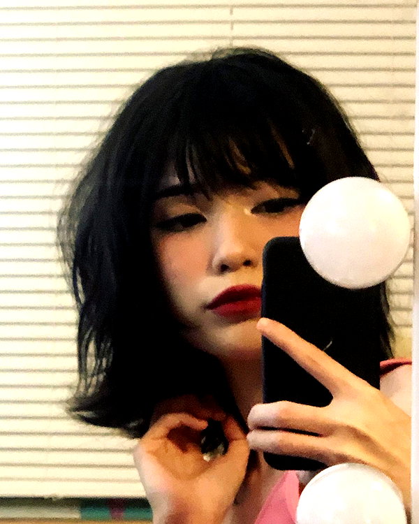 emiru.jpg instagram image archive image