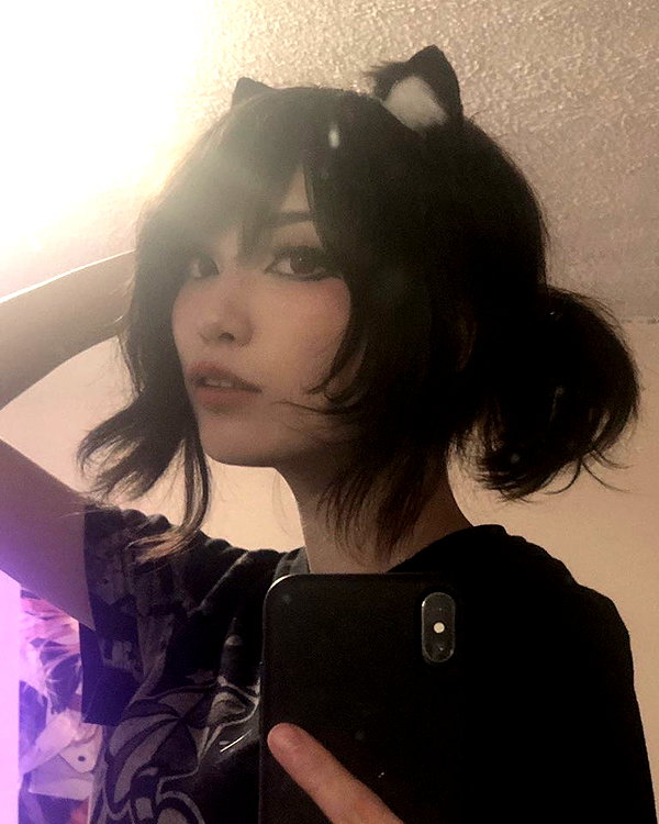 emiru.jpg instagram image archive image