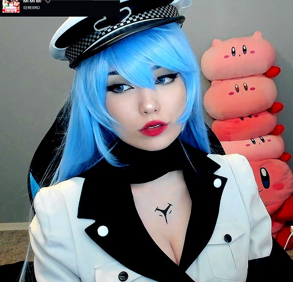 emiru.jpg instagram image archive image