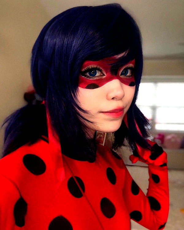 emiru.jpg instagram image archive image