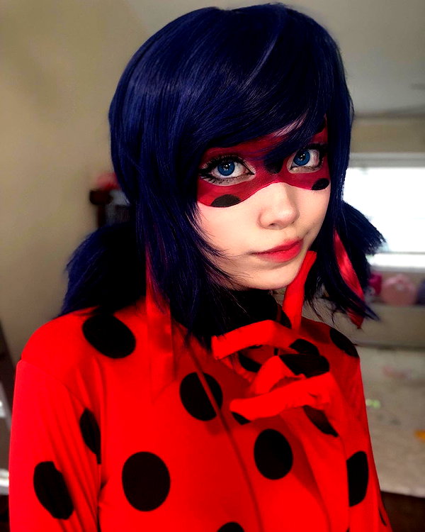 emiru.jpg instagram image archive image