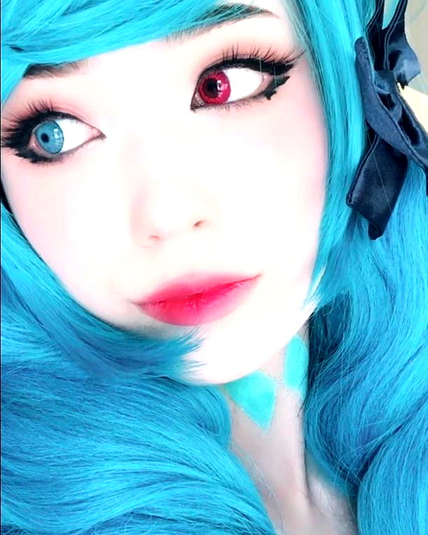 emiru.jpg instagram image archive image