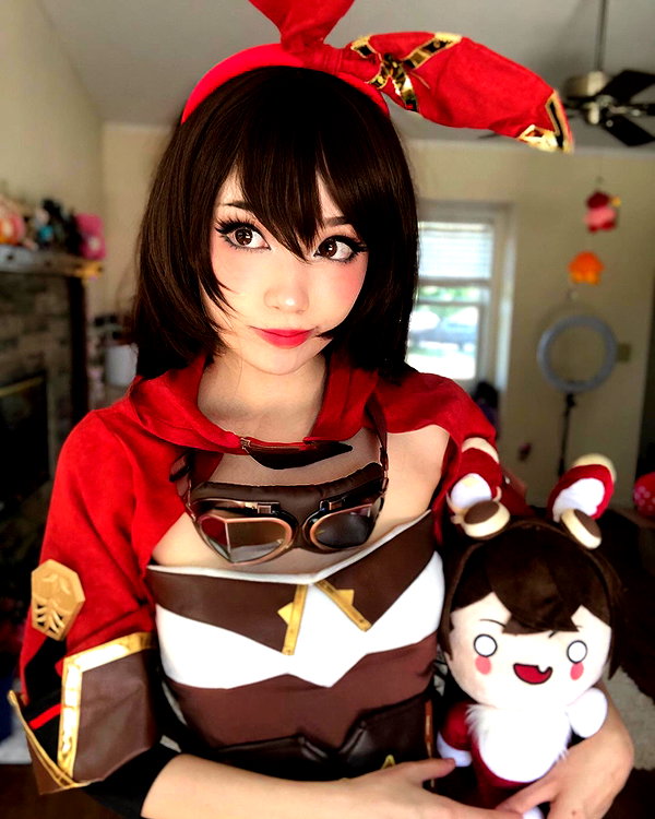 emiru.jpg instagram image archive image
