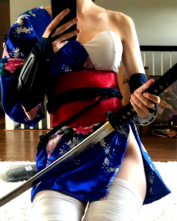 emiru.jpg instagram image archive image