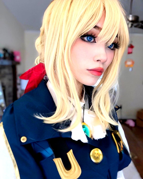 emiru.jpg instagram image archive image