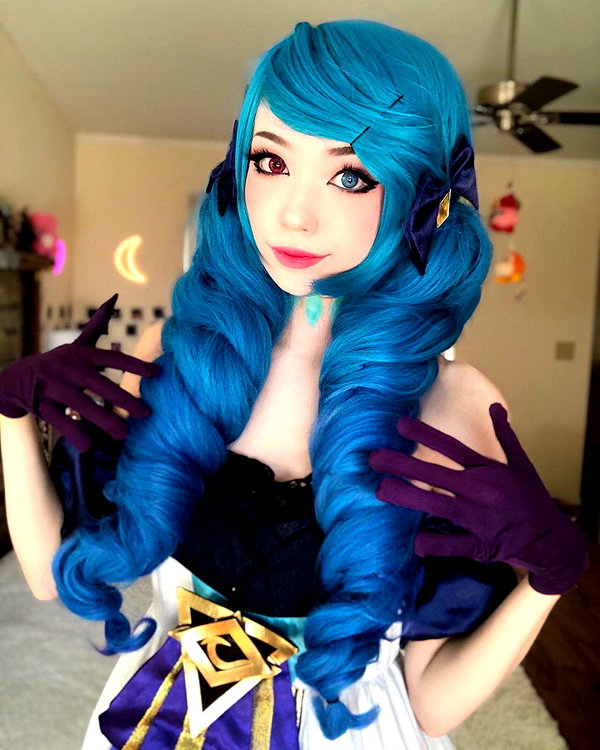 emiru.jpg instagram image archive image