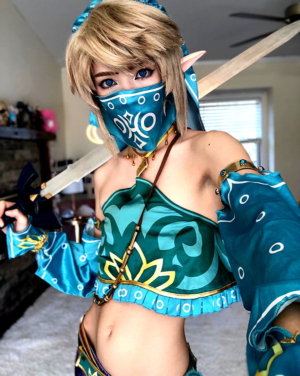 emiru.jpg instagram image archive image