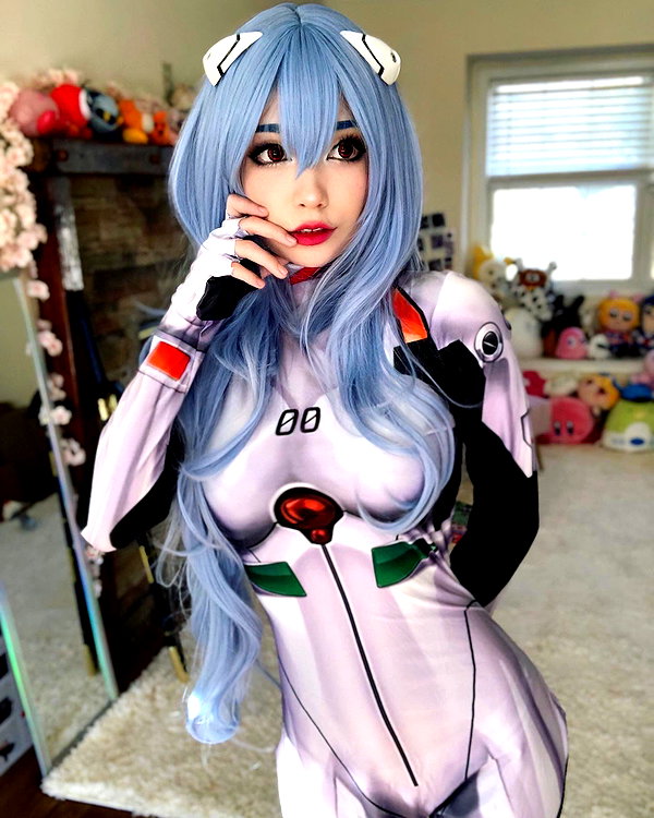 emiru.jpg instagram image archive image