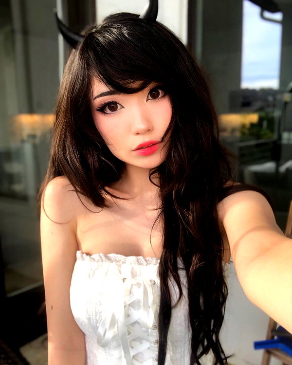 emiru.jpg instagram image archive image