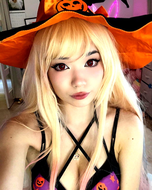 emiru.jpg instagram image archive image