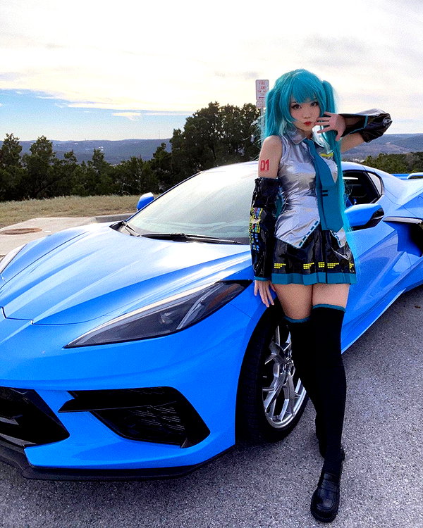 emiru.jpg instagram image archive image