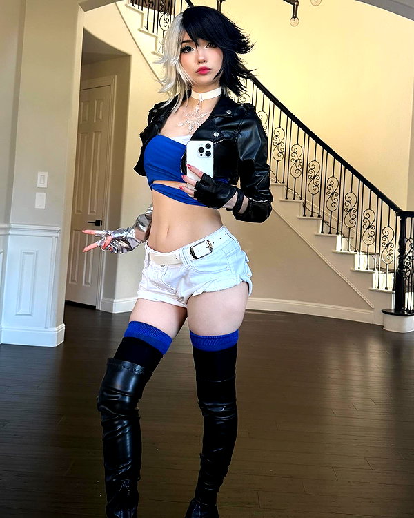 emiru.jpg instagram image archive image