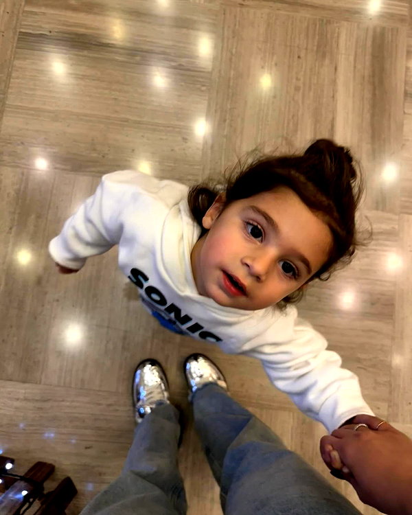 emma.naor instagram image archive image